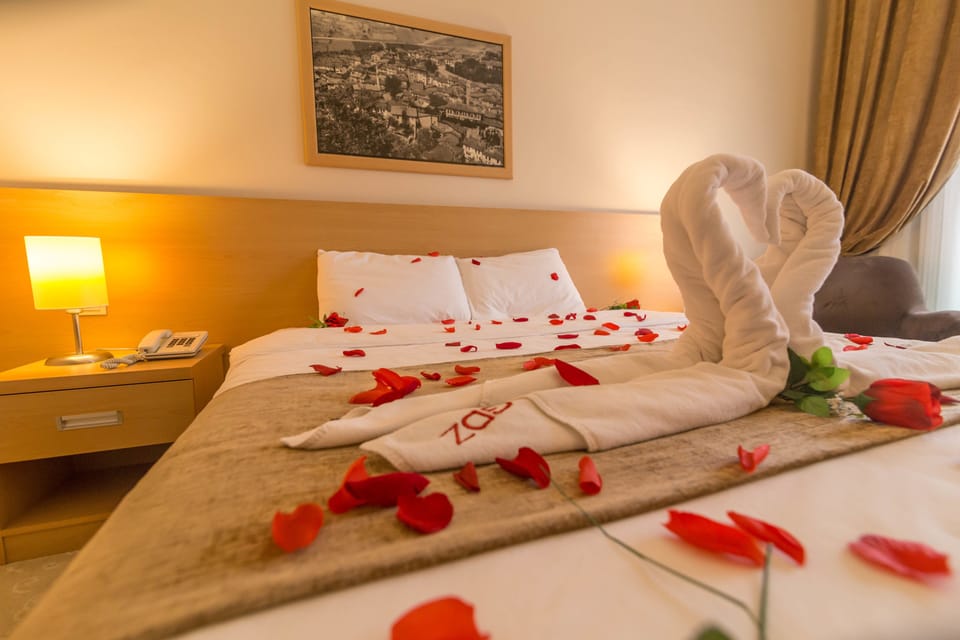 In-room safe, desk, rollaway beds, free WiFi