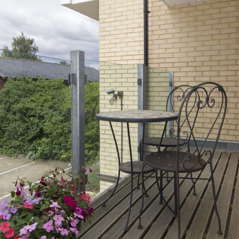 Business Apartment, 1 Bedroom, Kitchen | Terrace/patio