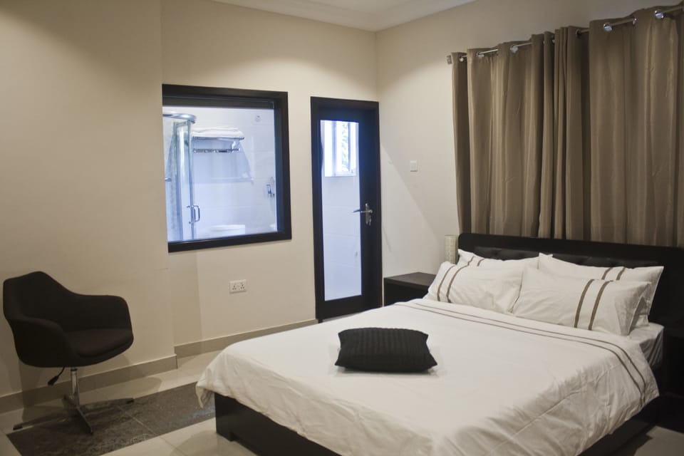 Superior Double Room, 1 Double Bed | In-room safe, desk, WiFi (free)