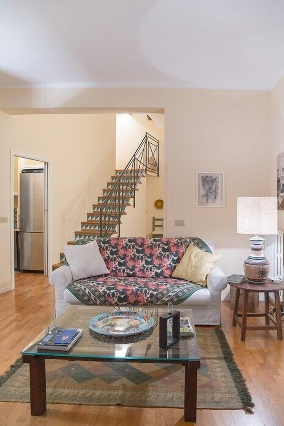 Apartment, 2 Bedrooms | Living room | Flat-screen TV, DVD player