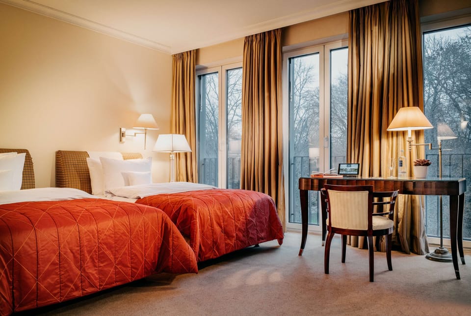 Hypo-allergenic bedding, minibar, in-room safe, individually furnished