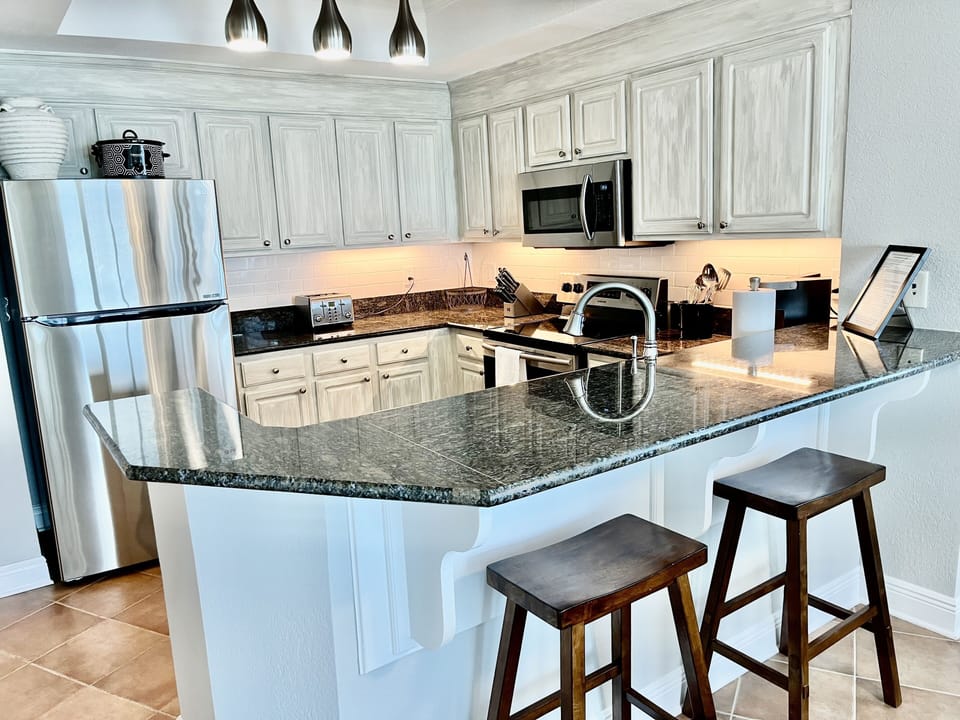 Kitchen and Bar Area
