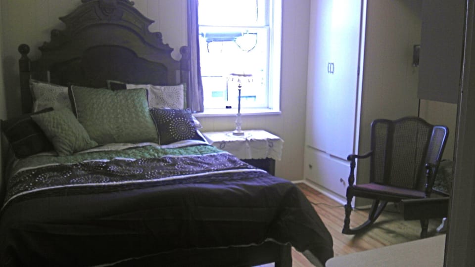 GUEST SUITE WITH READING NOOK AND DESK