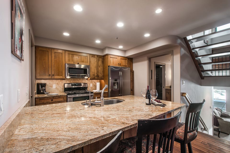 Well appointed Kitchen with great amenities