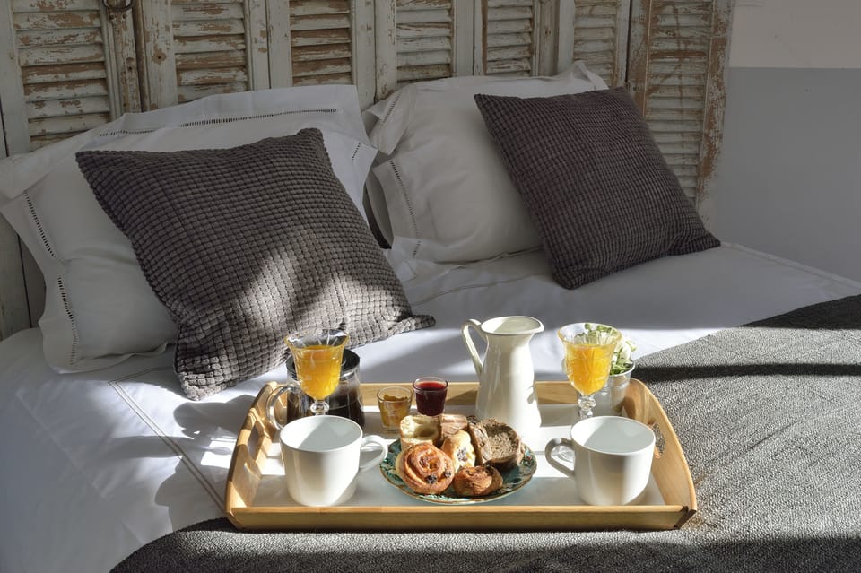 Triple Room, Terrace | Desk, blackout drapes, soundproofing, iron/ironing board