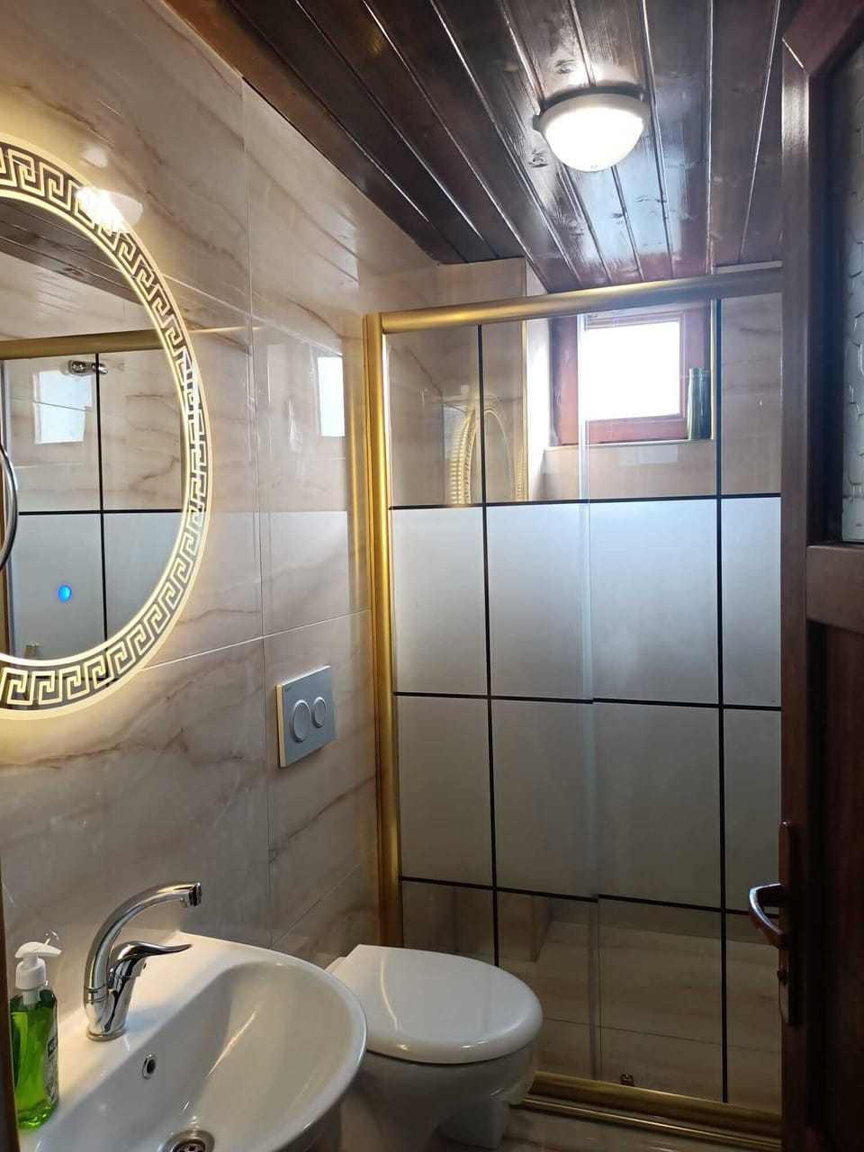 Shower, free toiletries, hair dryer, slippers