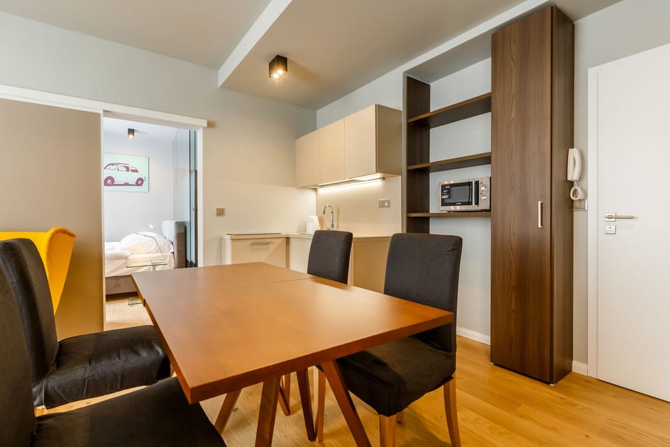 Private kitchenette