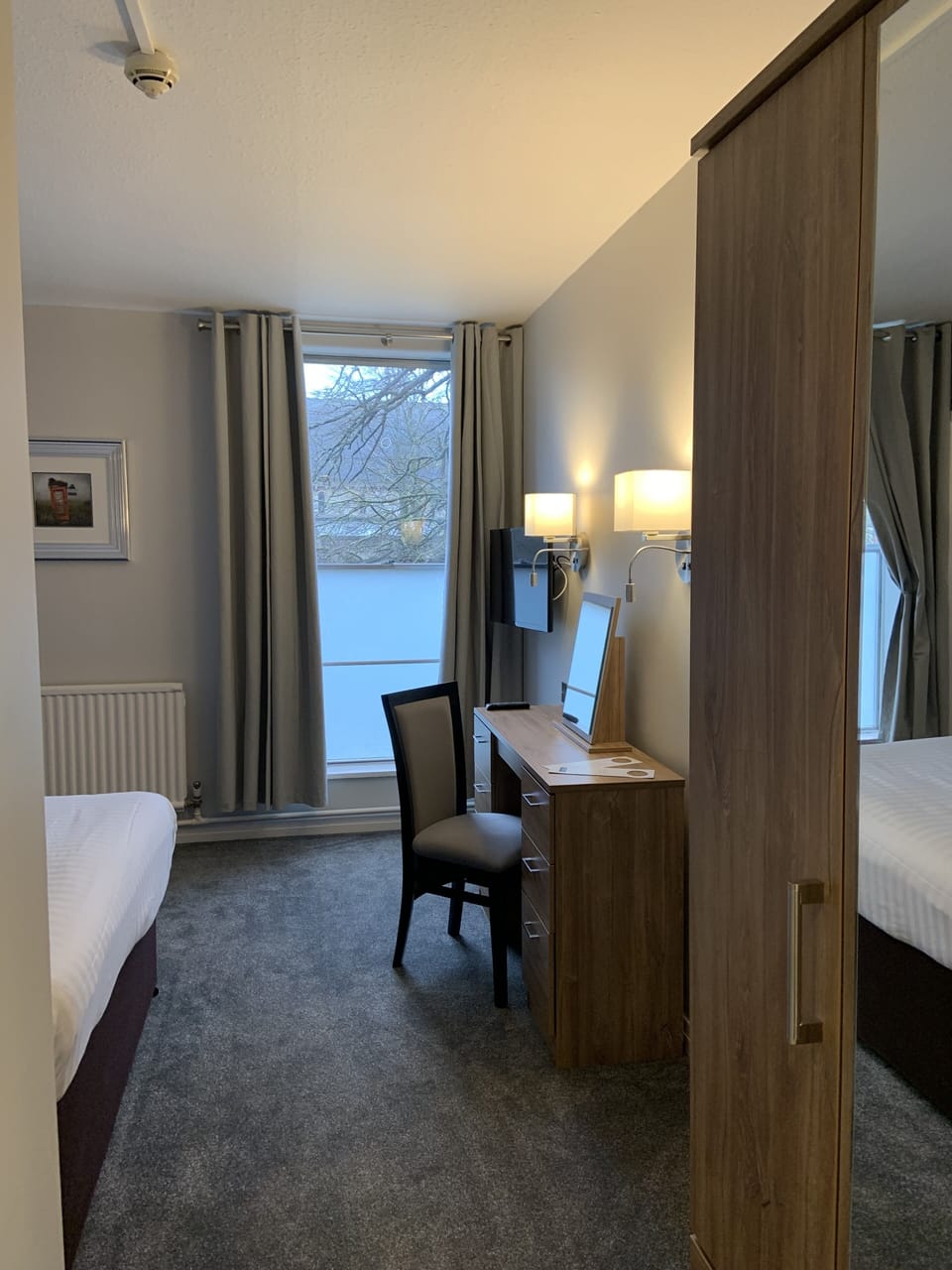 Desk, laptop workspace, iron/ironing board, free WiFi