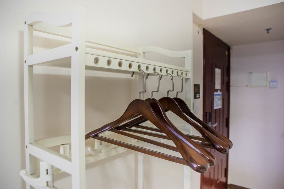 Business Apartment, 1 Bedroom | Individually decorated, individually furnished, desk, laptop workspace