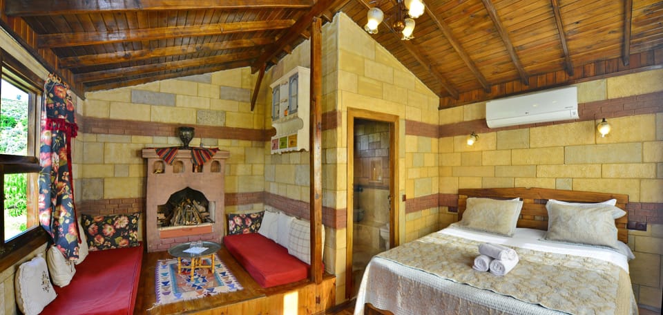 Deluxe Room (Ottoman) | View from room