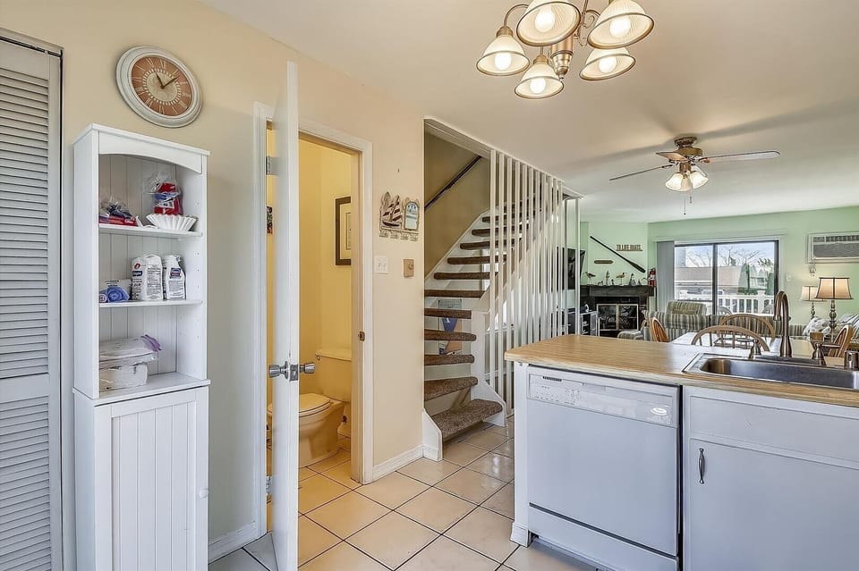 Townhome, 3 Bedrooms | Interior