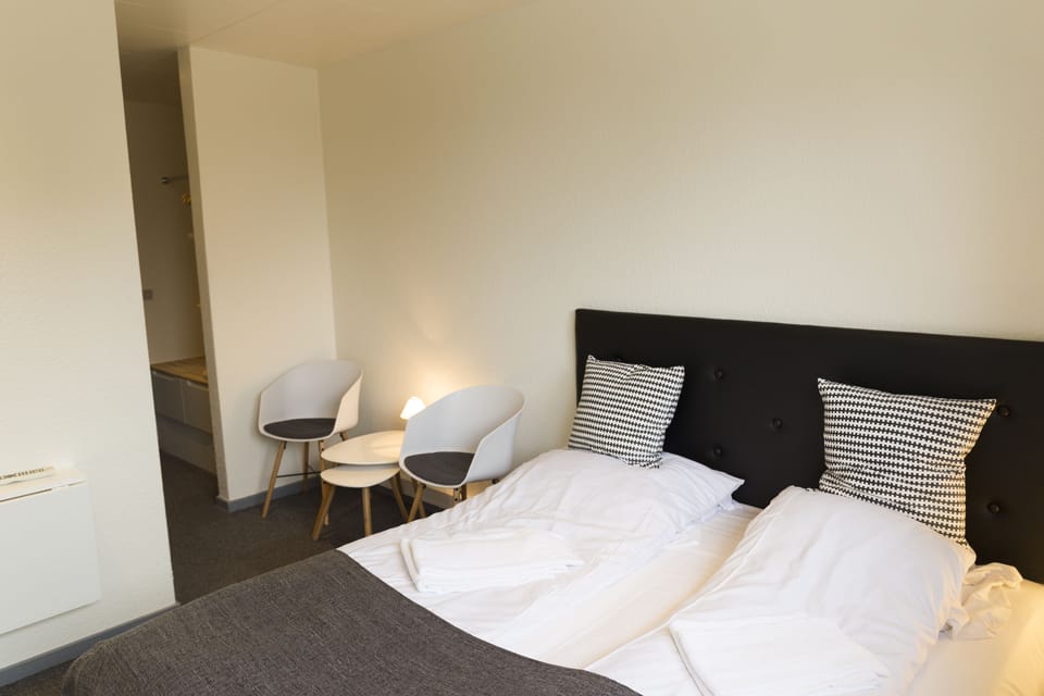 Desk, iron/ironing board, free WiFi, bed sheets