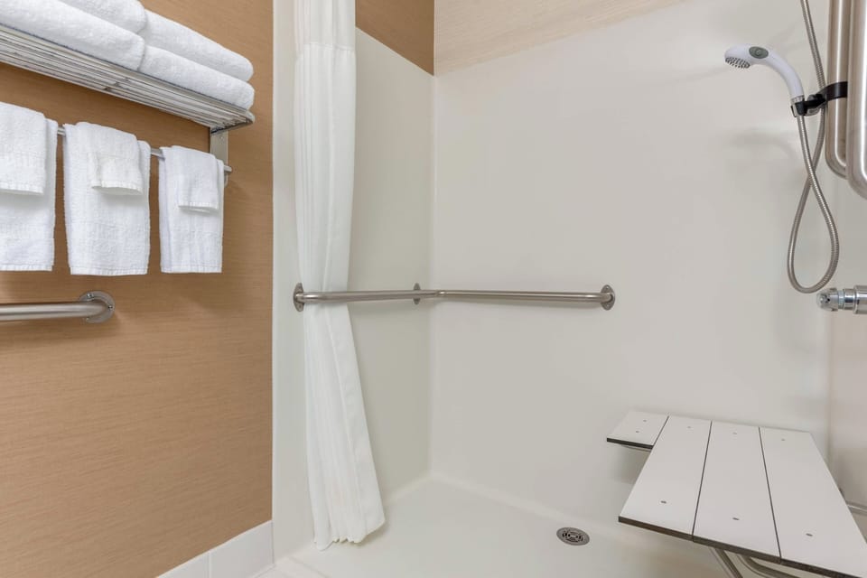 Fairfield Inn & Suites Stevens Point Hotel in Stevens Point