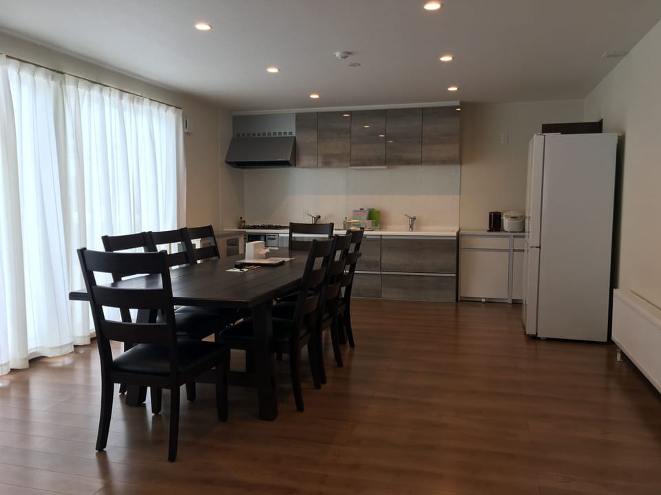 House | Private kitchen | Full-size fridge, microwave, stovetop, dishwasher