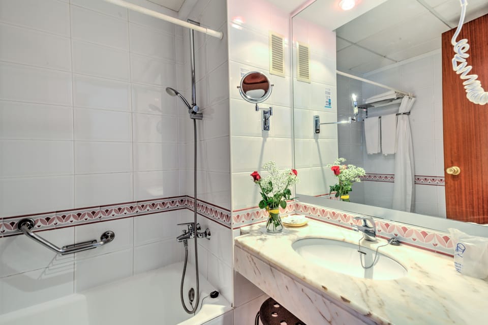 Free toiletries, hair dryer, towels