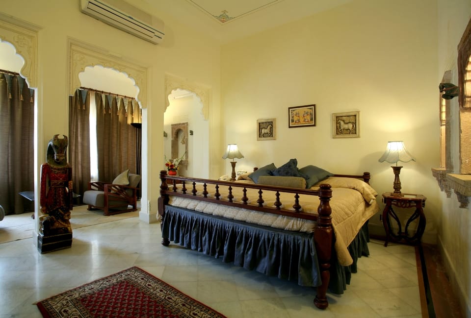 Deluxe Room, 1 Double or 2 Twin Beds | Premium bedding, memory foam beds, minibar, in-room safe
