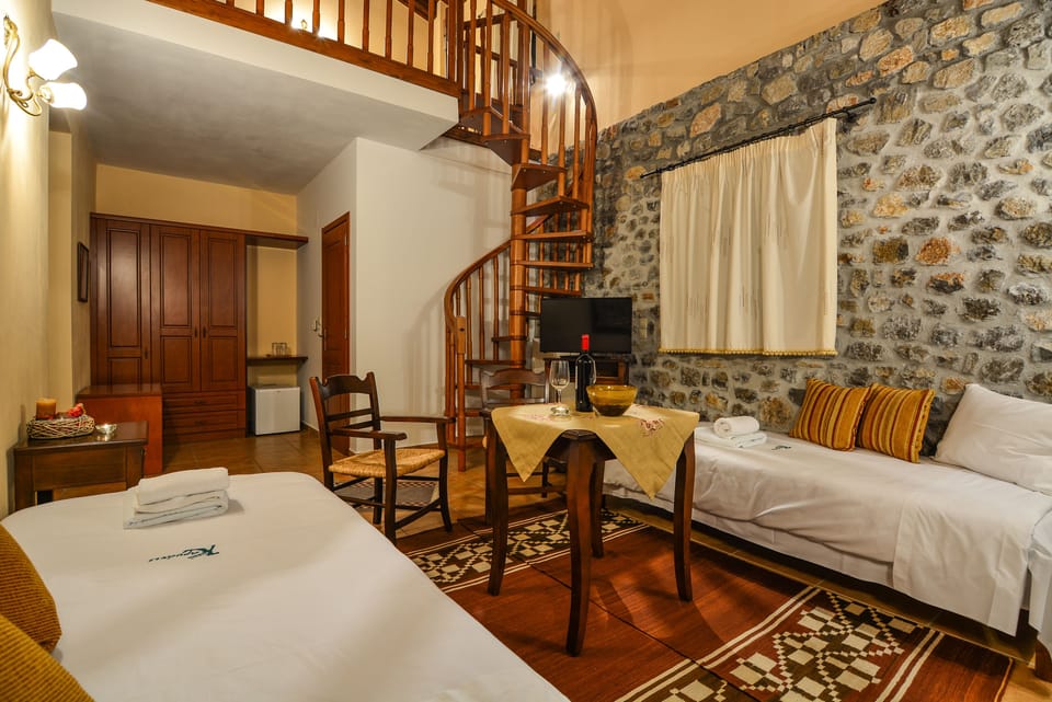 Suite, Multiple Beds, Mountain View | In-room safe, desk, soundproofing, free cribs/infant beds