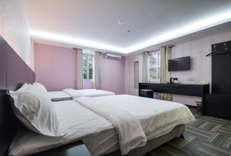Family Studio Suite, 2 Double Beds, City View | Iron/ironing board, free WiFi, bed sheets