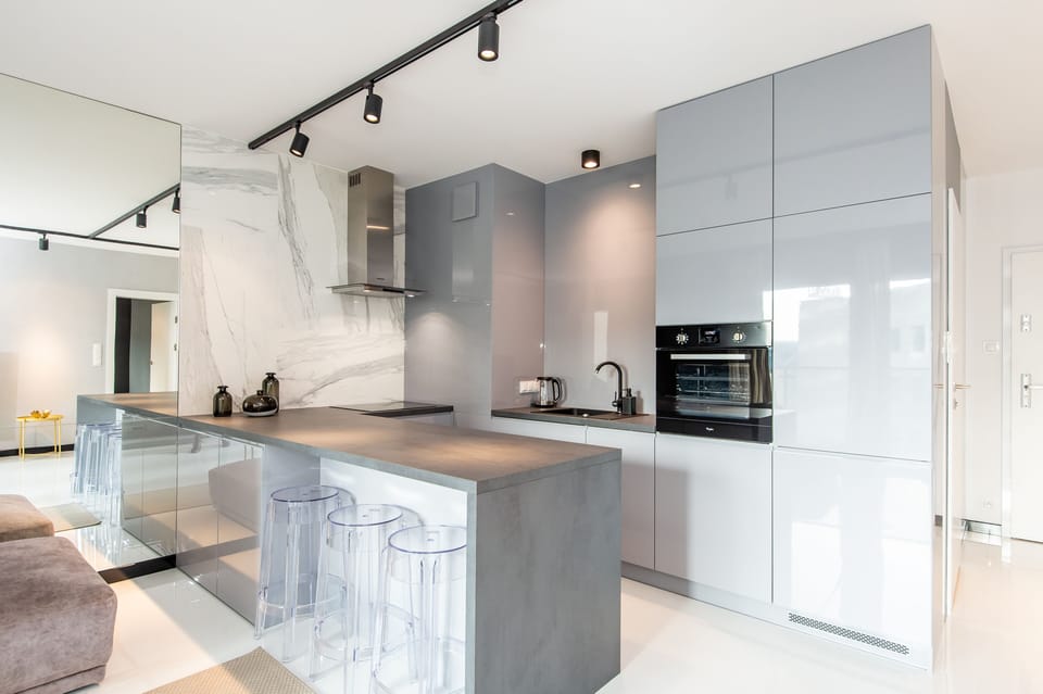 International Fair VIII | Private kitchenette | Coffee/tea maker, fridge, stovetop, dishwasher