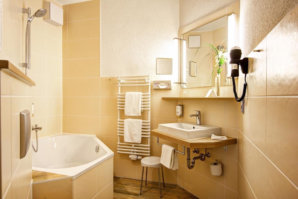 NordWest-Hotel Amsterdam Hotel in Lower Saxony, Germany