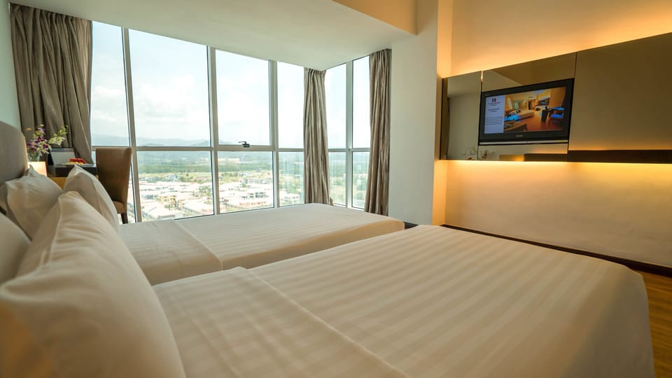 Minibar, in-room safe, desk, rollaway beds
