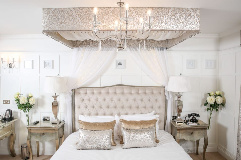 Luxury Room | Individually decorated, individually furnished, iron/ironing board