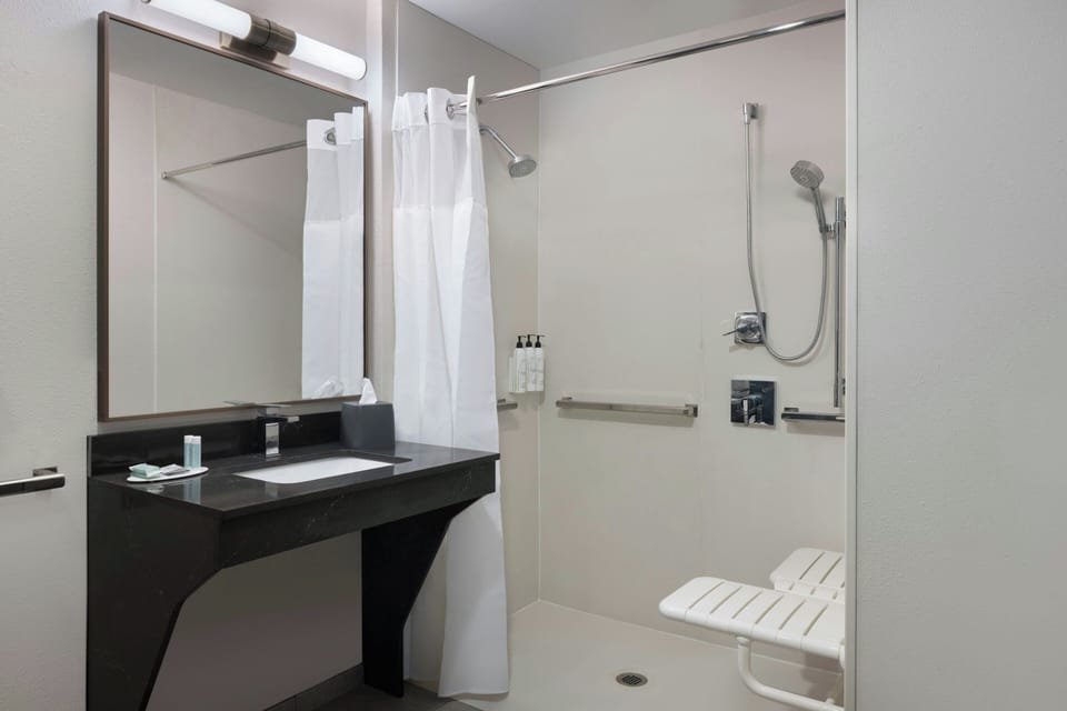 Fairfield Inn & Suites Lake City Hotel in Lake City