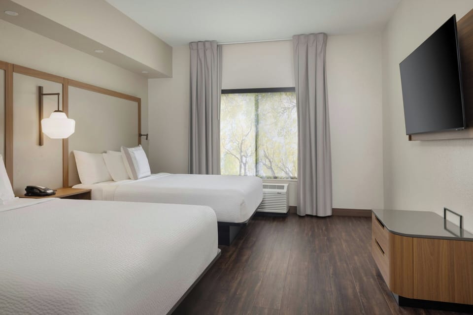 Premium bedding, pillowtop beds, desk, soundproofing