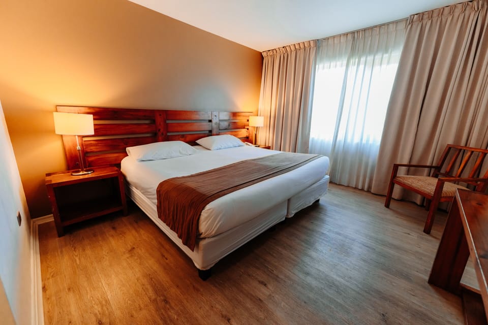 Standard Room | Premium bedding, minibar, in-room safe, individually decorated