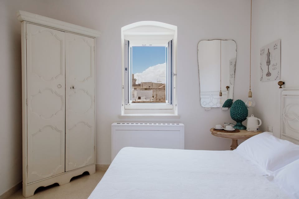 Classic Double Room | Premium bedding, minibar, soundproofing, free WiFi