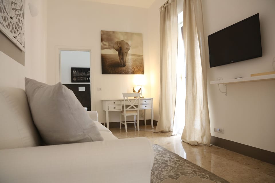 Superior Room, Balcony | Iron/ironing board (on request), WiFi (free)