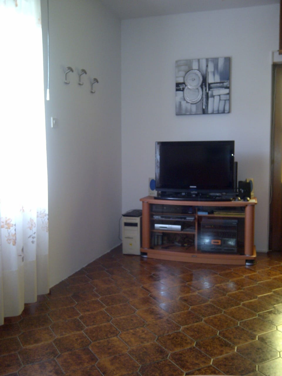 Apartment, 2 Bedrooms, Terrace (A1) | Living area | 60-cm TV with satellite channels