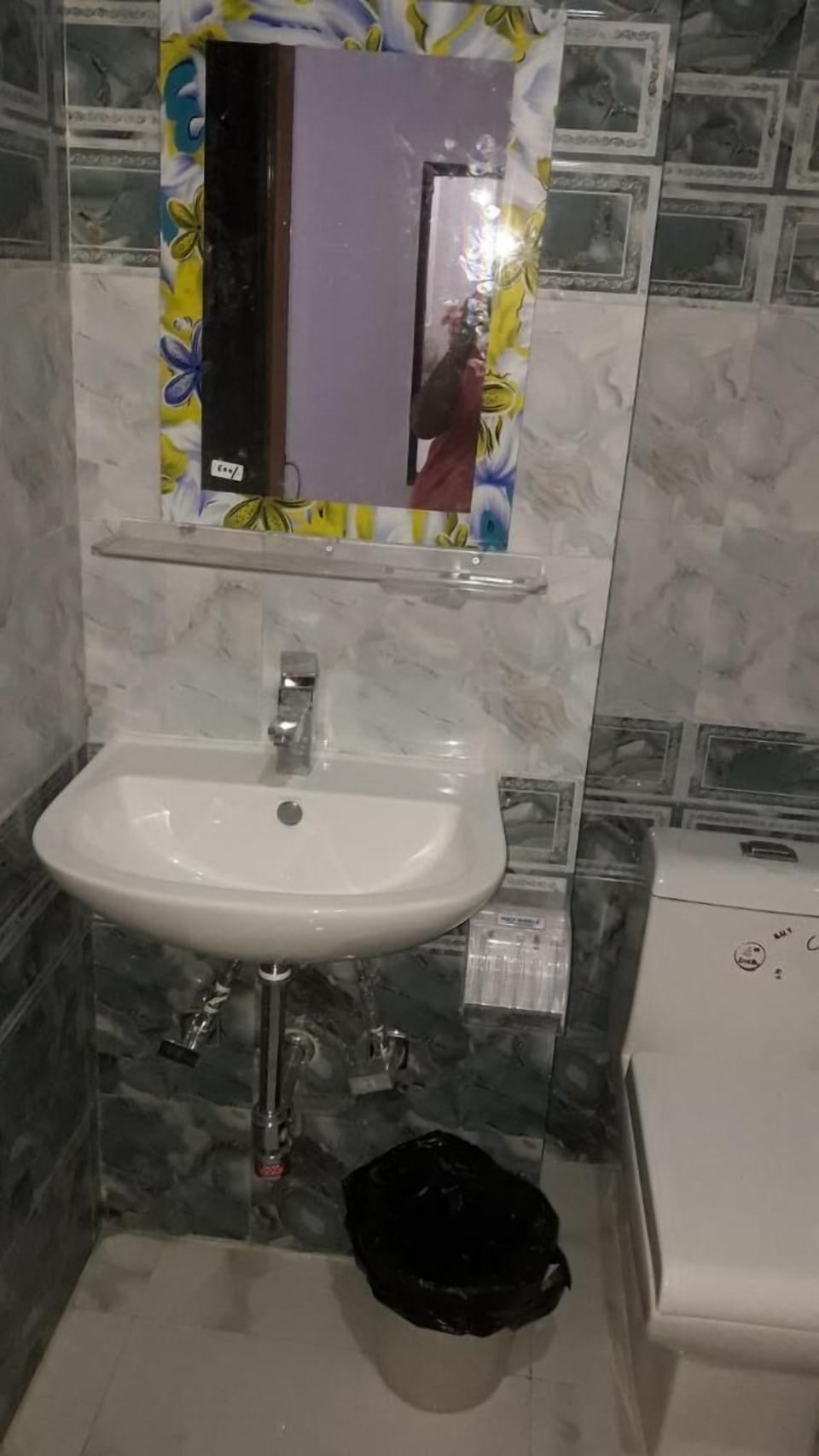 Shower, free toiletries, slippers, towels