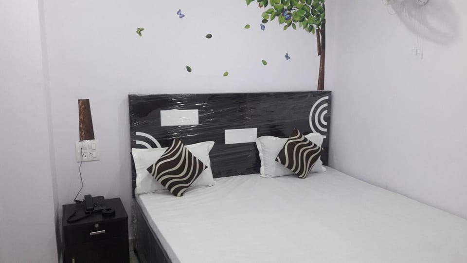 1 bedroom, soundproofing, free WiFi, bed sheets