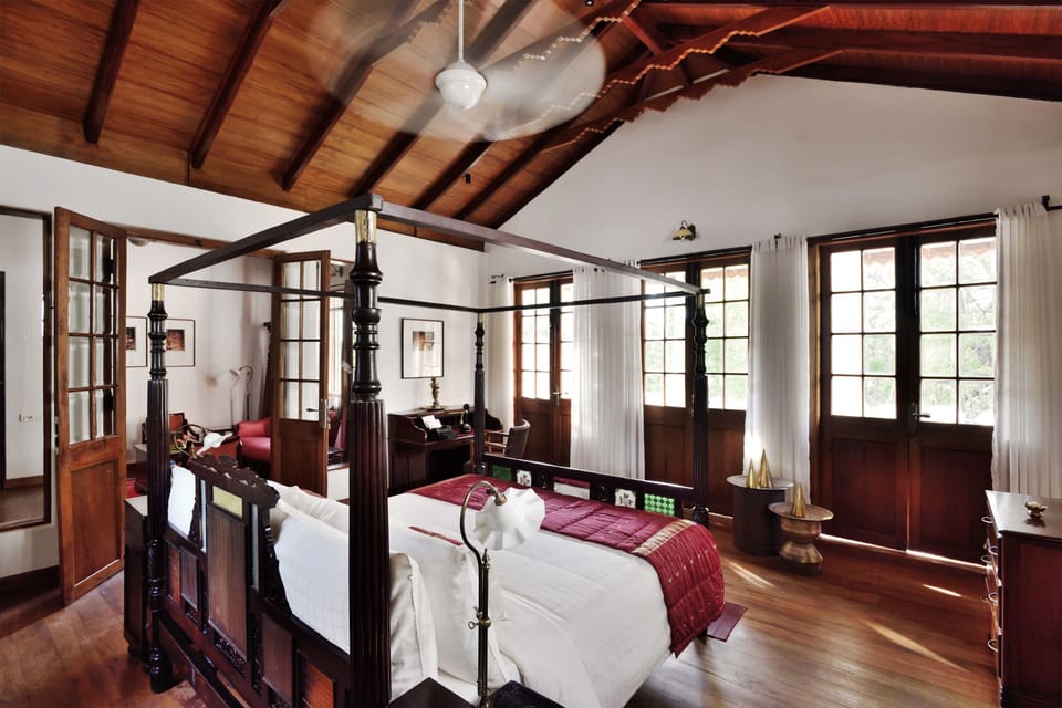 Heritage Swappanam Suite | Minibar, in-room safe, desk, blackout drapes