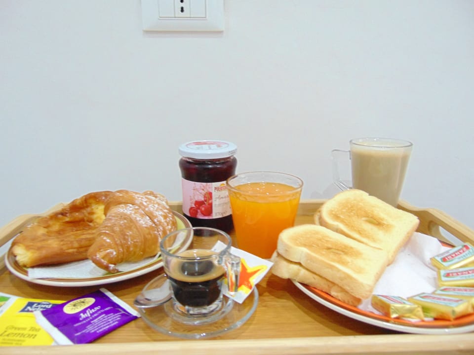 Daily continental breakfast for a fee