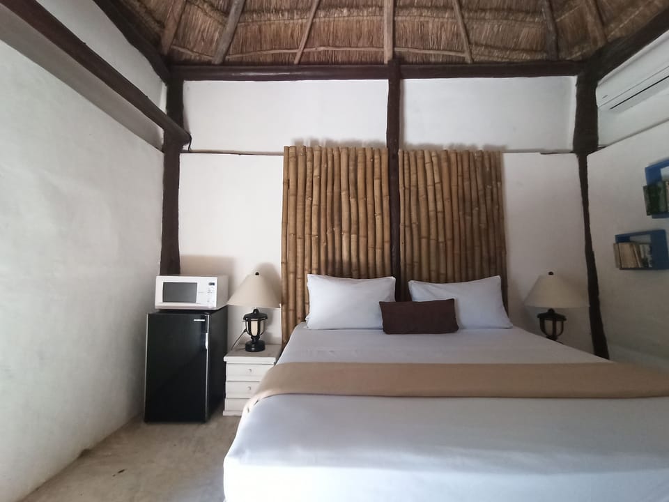 Luxury Suite, 1 King Bed | In-room safe, individually decorated, individually furnished, free WiFi
