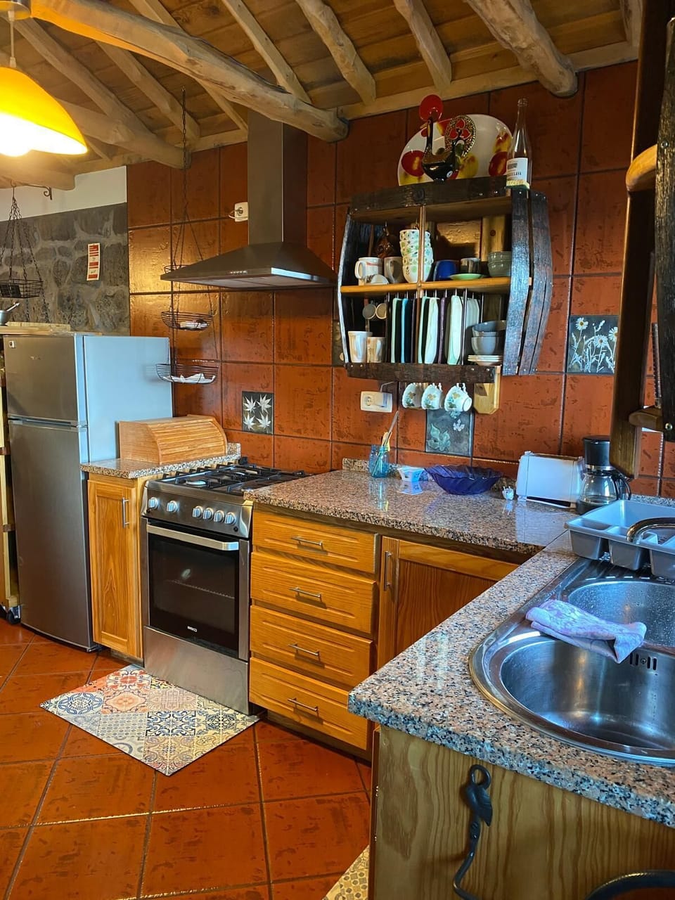 Traditional yet modern kitchen/dining area.