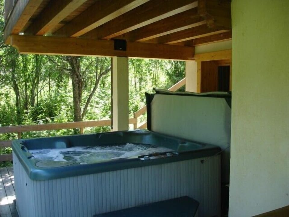 Hot Tub