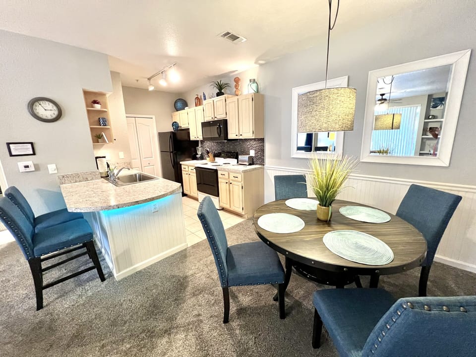 Fully Equipped Kitchen and Dining Area