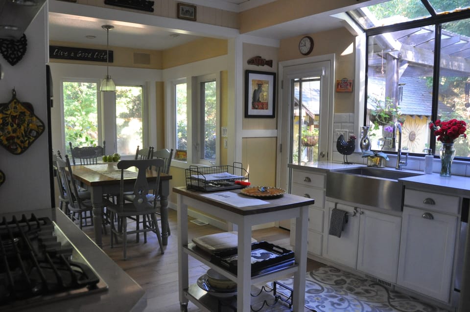 Kitchen with Dining Nook