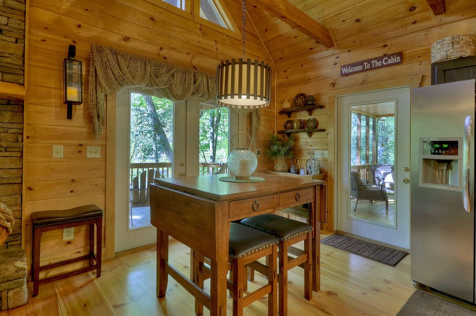 Drop leaf table can accommodate six 