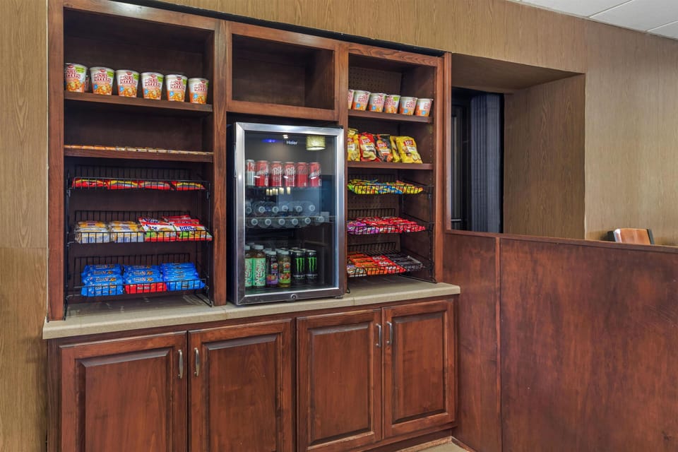 Best Western Plus Madison-Huntsville Hotel Hotel in Madison