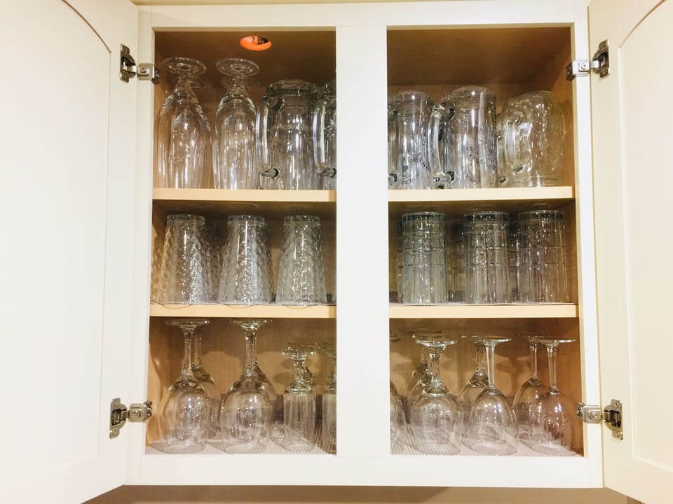 All glassware provided.    Also 2 ice makers.   