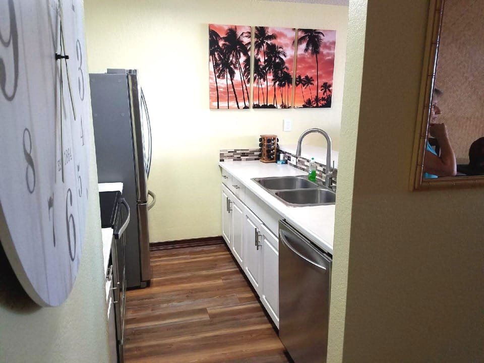 New flooring, new stove . . . nice appliances