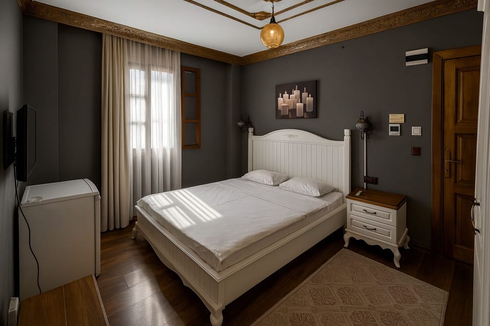 Standard Double Room | Premium bedding, individually decorated, individually furnished, desk