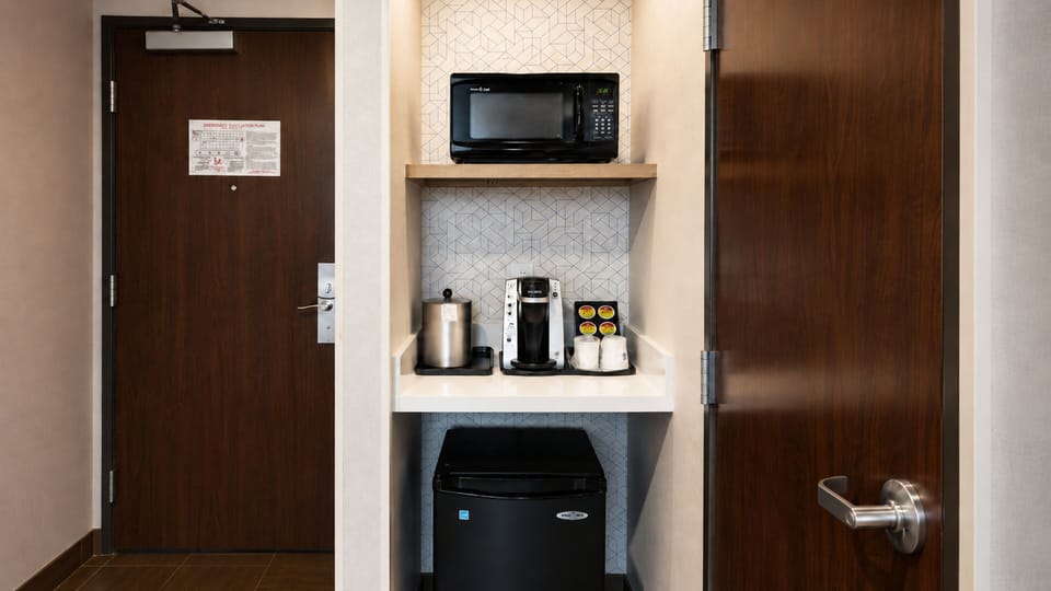 Standard Room, 2 Queen Beds | Pillowtop beds, in-room safe, desk, blackout drapes