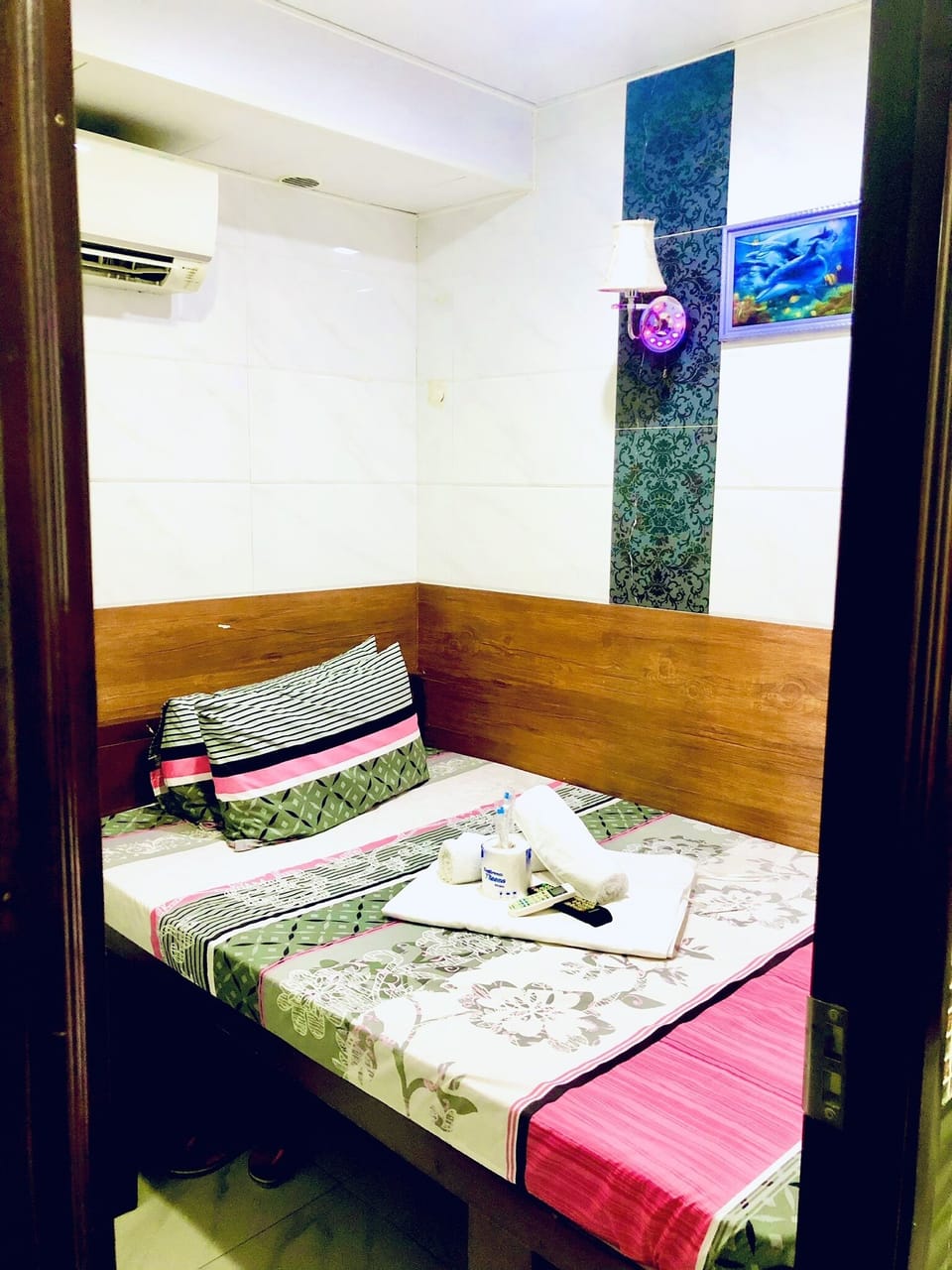 Soundproofing, free WiFi, bed sheets, wheelchair access