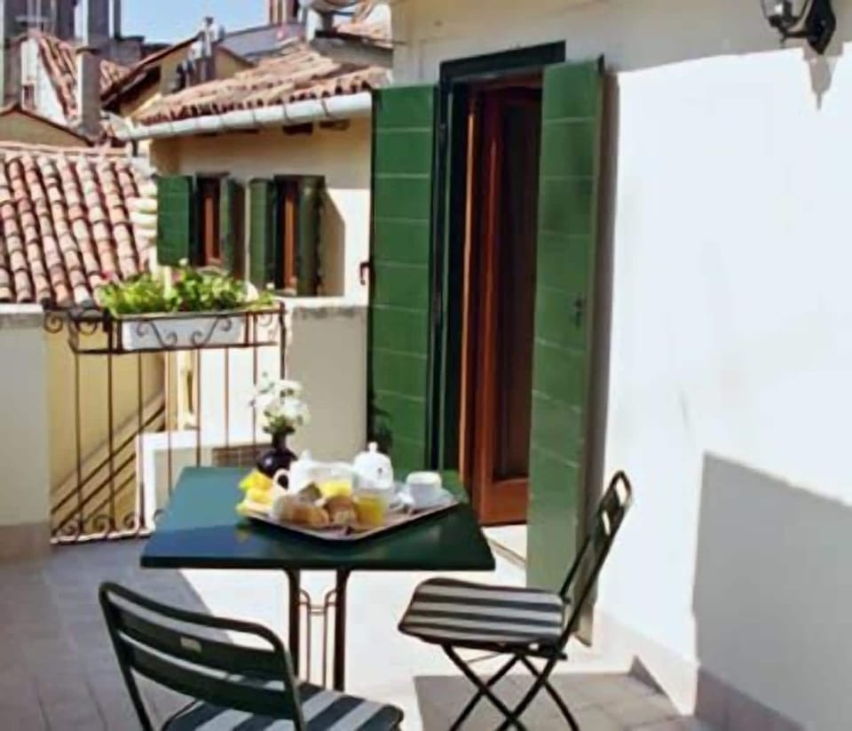 Deluxe Double Room, Terrace | Terrace/patio