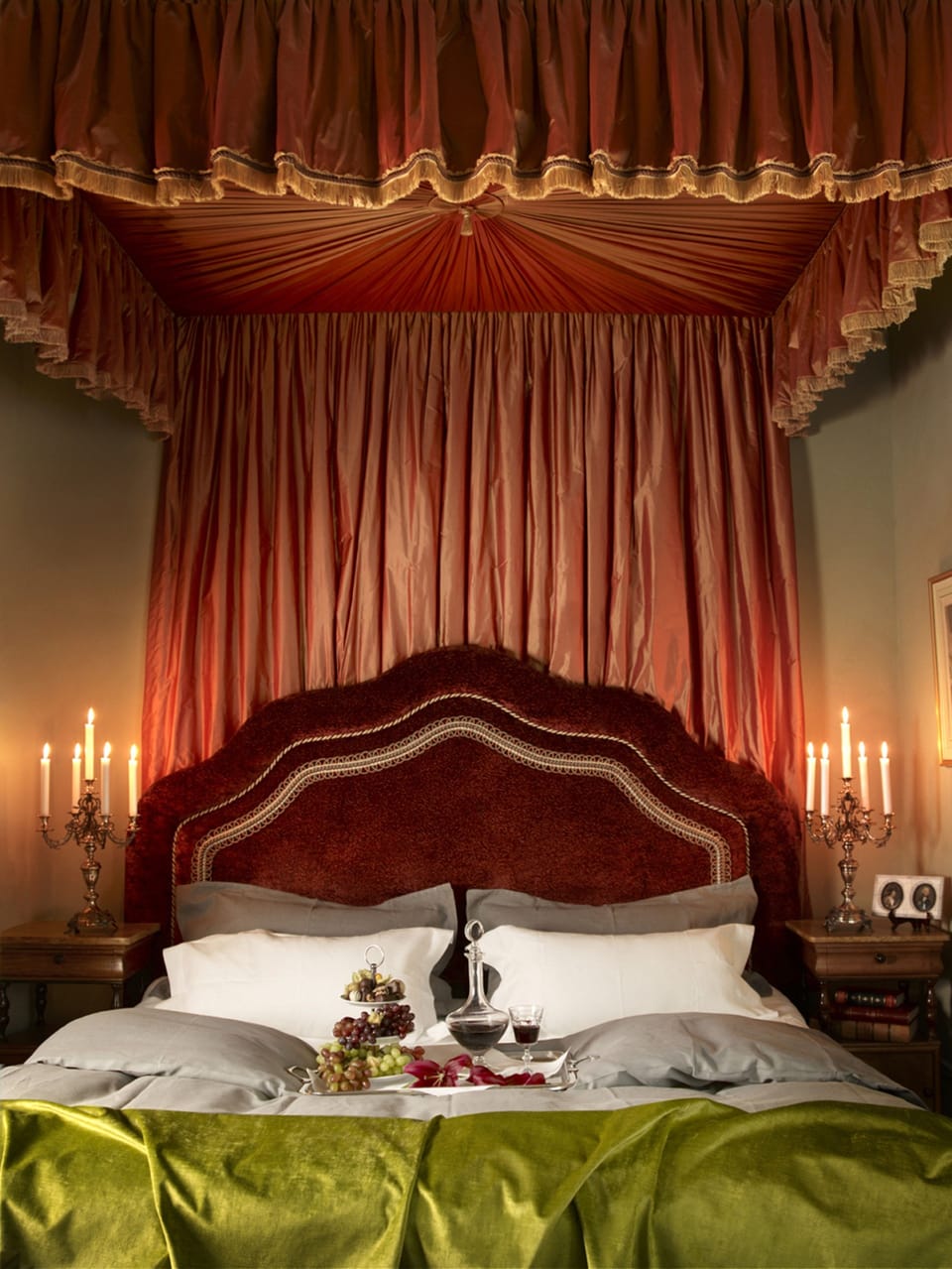 Captains Luxury Suite  | Premium bedding, in-room safe, individually decorated